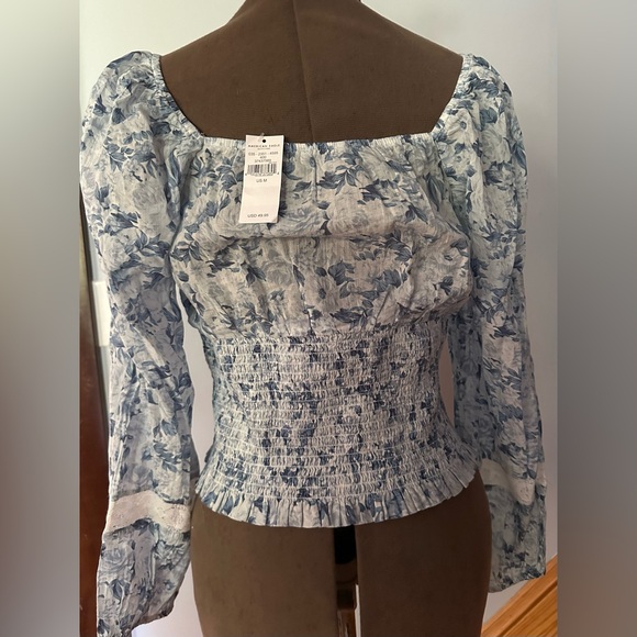 American Eagle Floral Blouse - Picture 3 of 4